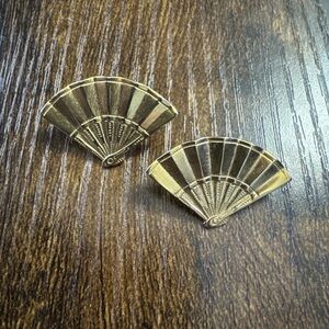 Vintage Gold Tone Hand Fan Clip on Earrings Cocktail Statement Fashion